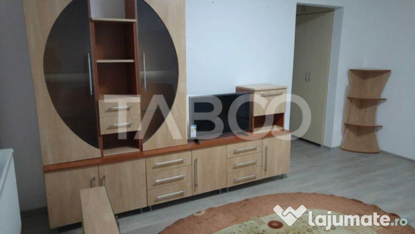 Apartament de inchiriat cu 3 camere in zona Mihai Viteazul