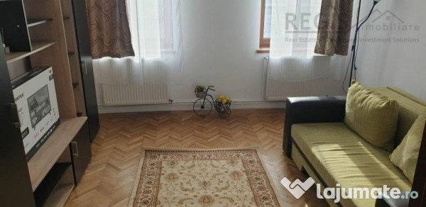 Apartament de 2 camere in Centrul Brasovului pretabil pentru