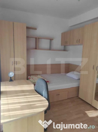 Apartament 3 camere, parcare, zona Zorilor