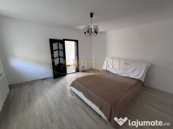 Casă tip duplex, decomandată, 4 camere, 80 mp, teren 130 m