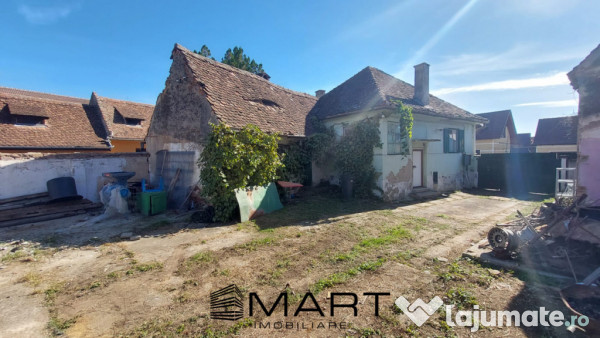 Casa individuala cu teren 800 mp zona turnisor
