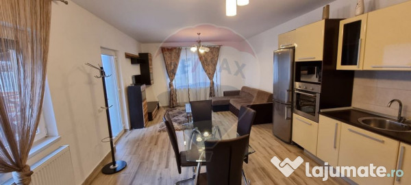 Casă cu 3 camere de închiriat în zona poltura