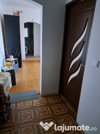 apartamente de vanzare valea-calugareasca