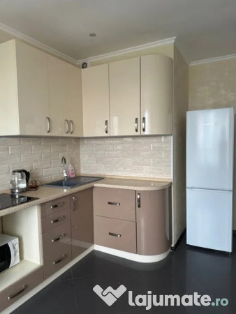 2 camere - zona metalurgiei