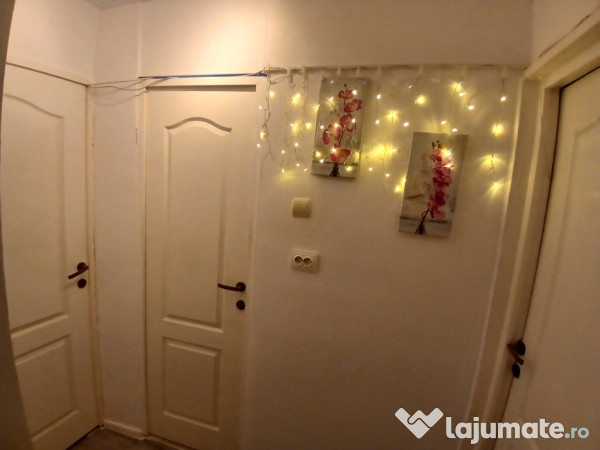 Vând apartament in făgăraș la ultimul etaj